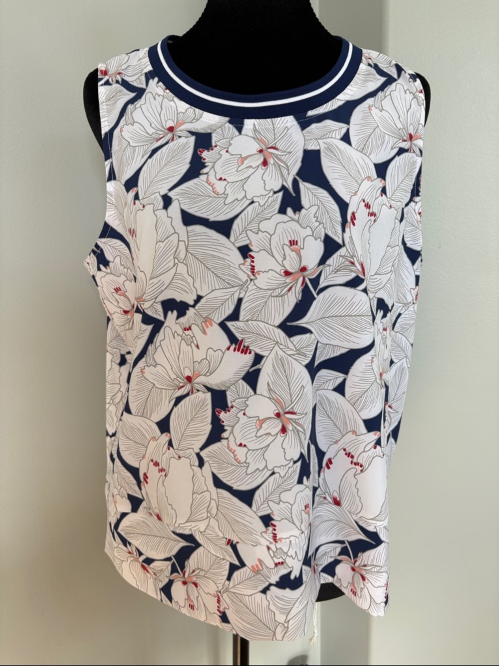 Sleeveless Navy Floral Tank Top
